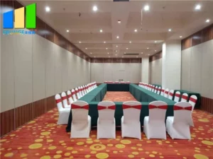 banquet hall partition 44