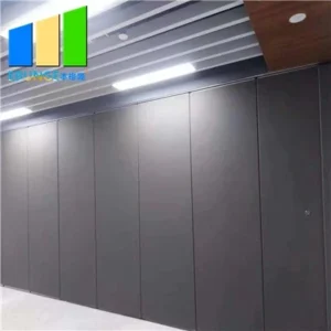 movable wall 160