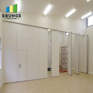 Movable partition wall in government multipurpose room for sound privacy