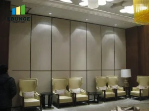 movable partition manufacturer assessing acoustic panels in training center