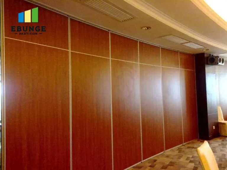 restaurant private room with acoustic movable partition wall