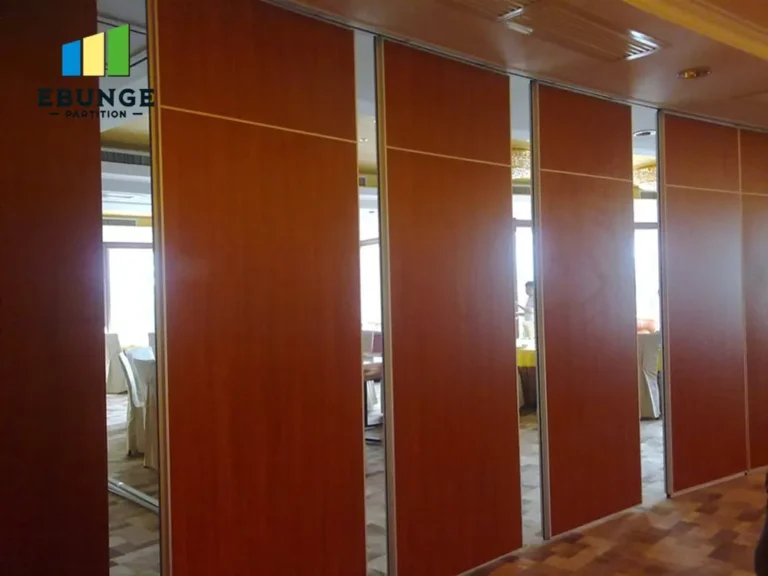 folding movable partition panel stacking layout