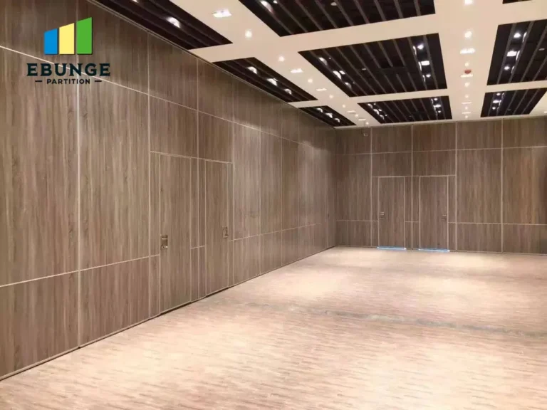 movable partitions panel stacking layout