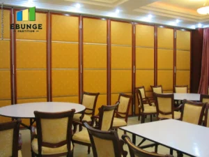 acoustic operable wall in a modern school hall