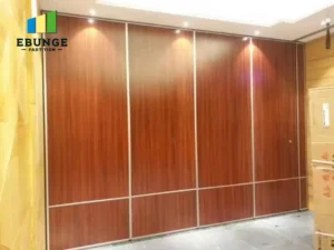movable acoustic wall in a training center with flexible layout