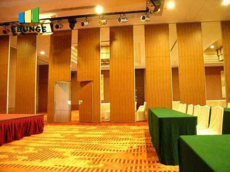 hotel acoustic movable wall performance for hotel ballroom