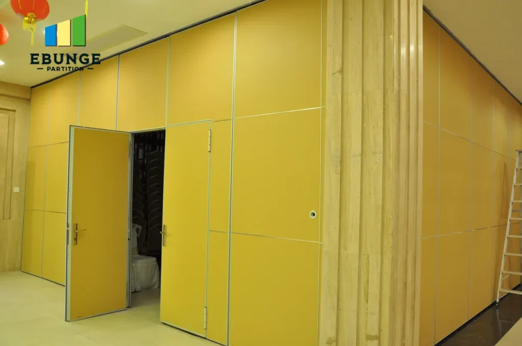 operable partition wall in a modern training center