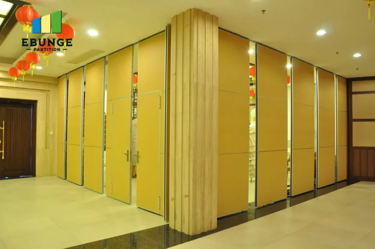 top hung acoustic movable wall in hotel banquet hall