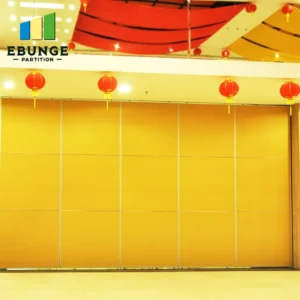 movable acoustic walls in a modern training center