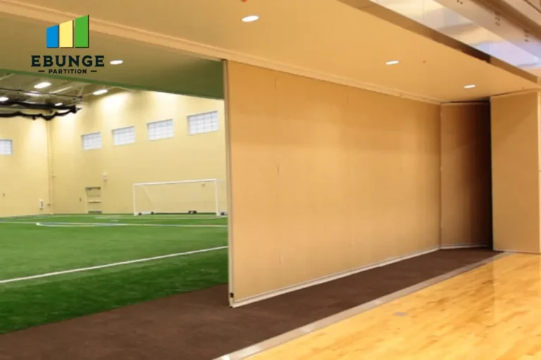 movable acoustic wall track system in restaurant private room