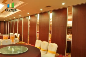operable walls in a hotel banquet hall with acoustic partitions