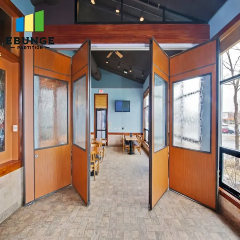 acoustic partition wall details in a restaurant private room