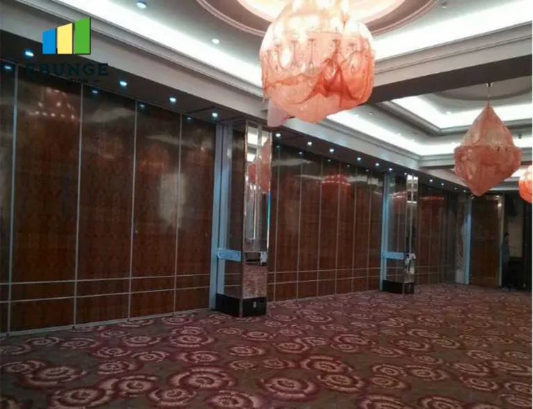 movable partition wall in a training center with acoustic panels