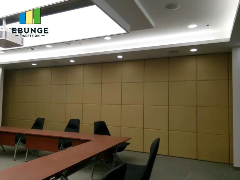 sliding partition wall with door panel stacking layout