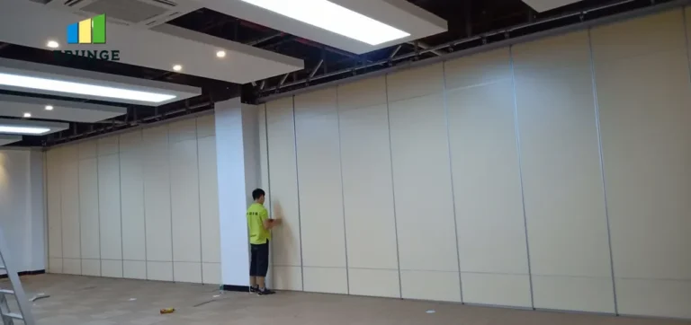 movable partitions panel stacking layout