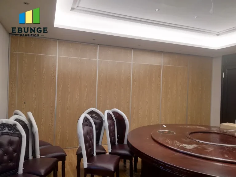 of a school hall with movable partition wall dividing space