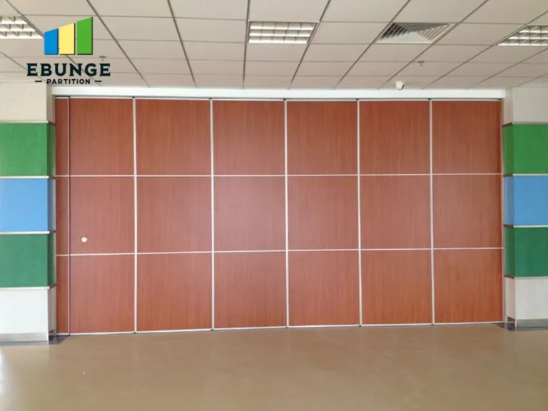 becker sliding partitions in a restaurant private room