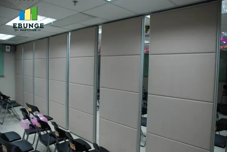 exhibition hall with acoustic movable partition walls installed