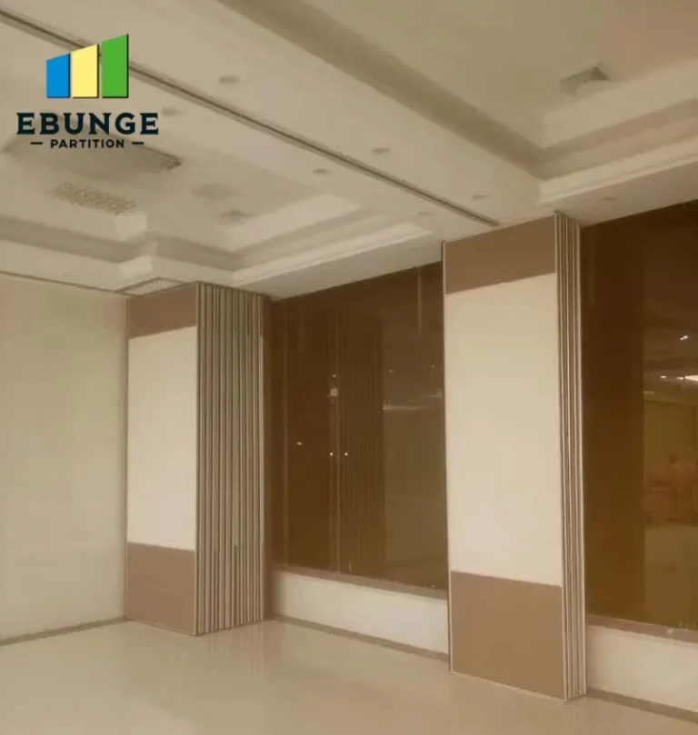 movable partition stacking layout panel stacking layout