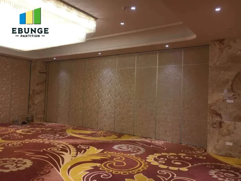 folding partition checklist panel stacking layout