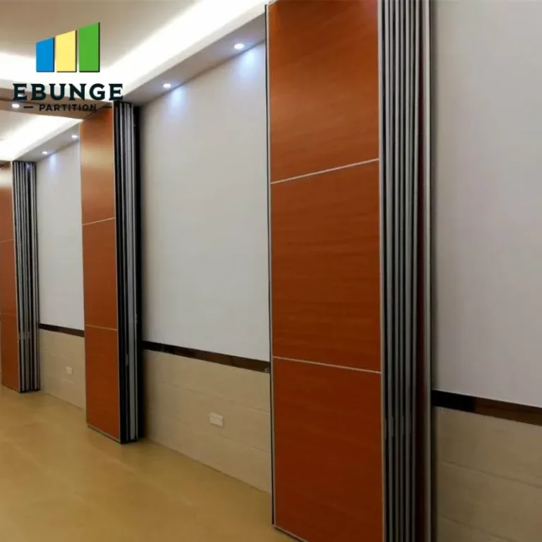 sliding partition wall for balcony panel stacking layout
