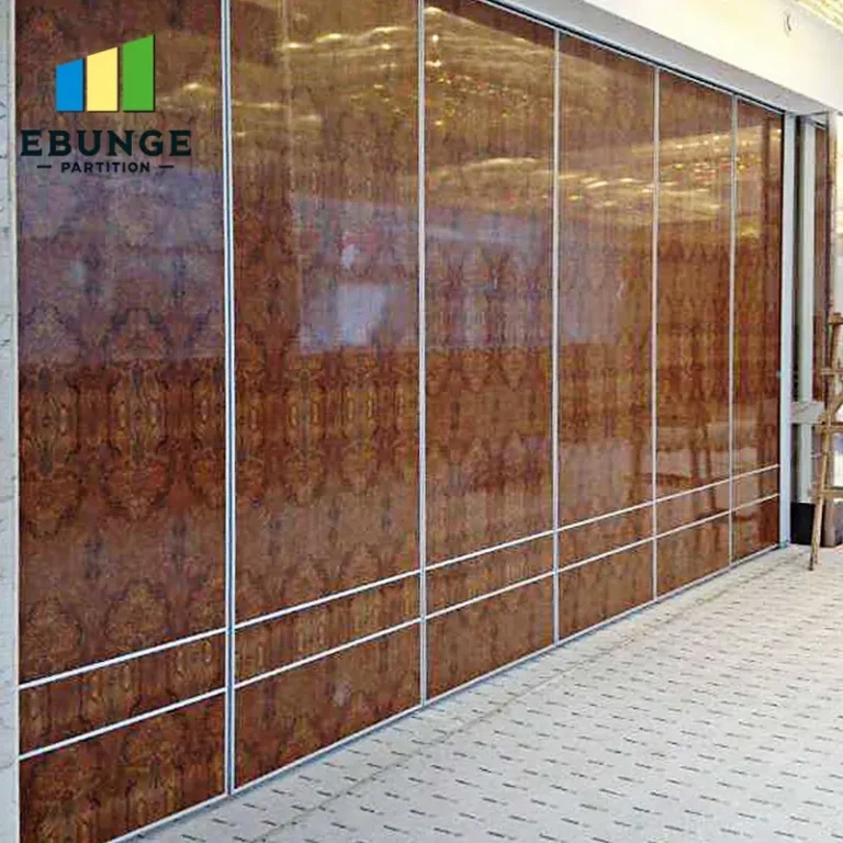 example of exhibition hall layout with sliding partitions in different configurations
