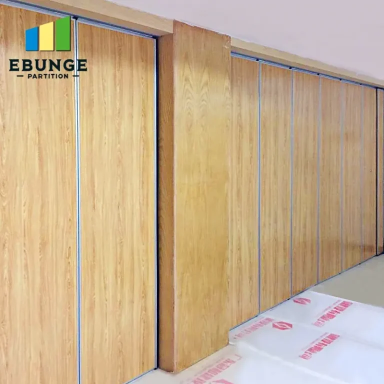 restaurant folding partition planning with acoustic movable wall