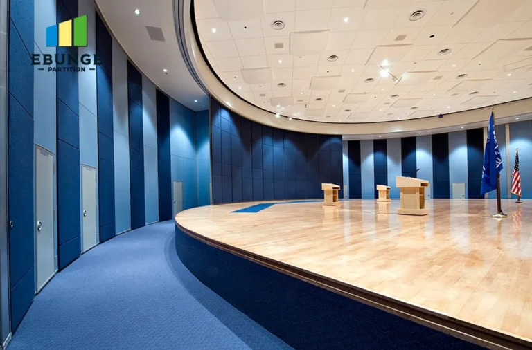 steel partition wall systems in a restaurant private room
